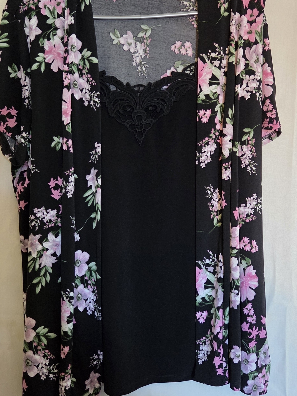Black & Pink Floral Lace-Trim Blouse
